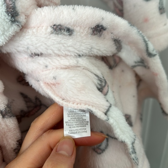 Hooded Unicorn Plush Robe - Picture 5 of 5